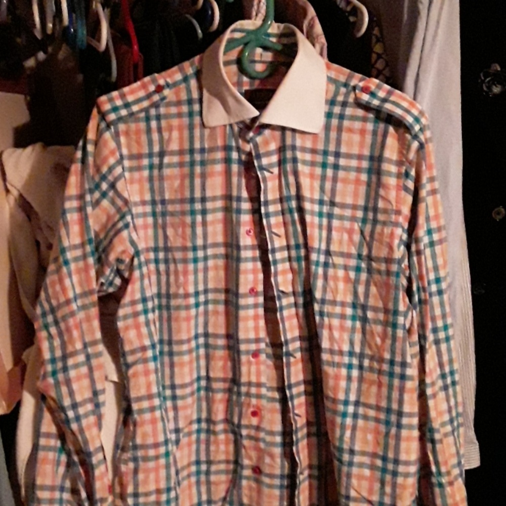 Long sleeve dress shirt. Multi color check pattern